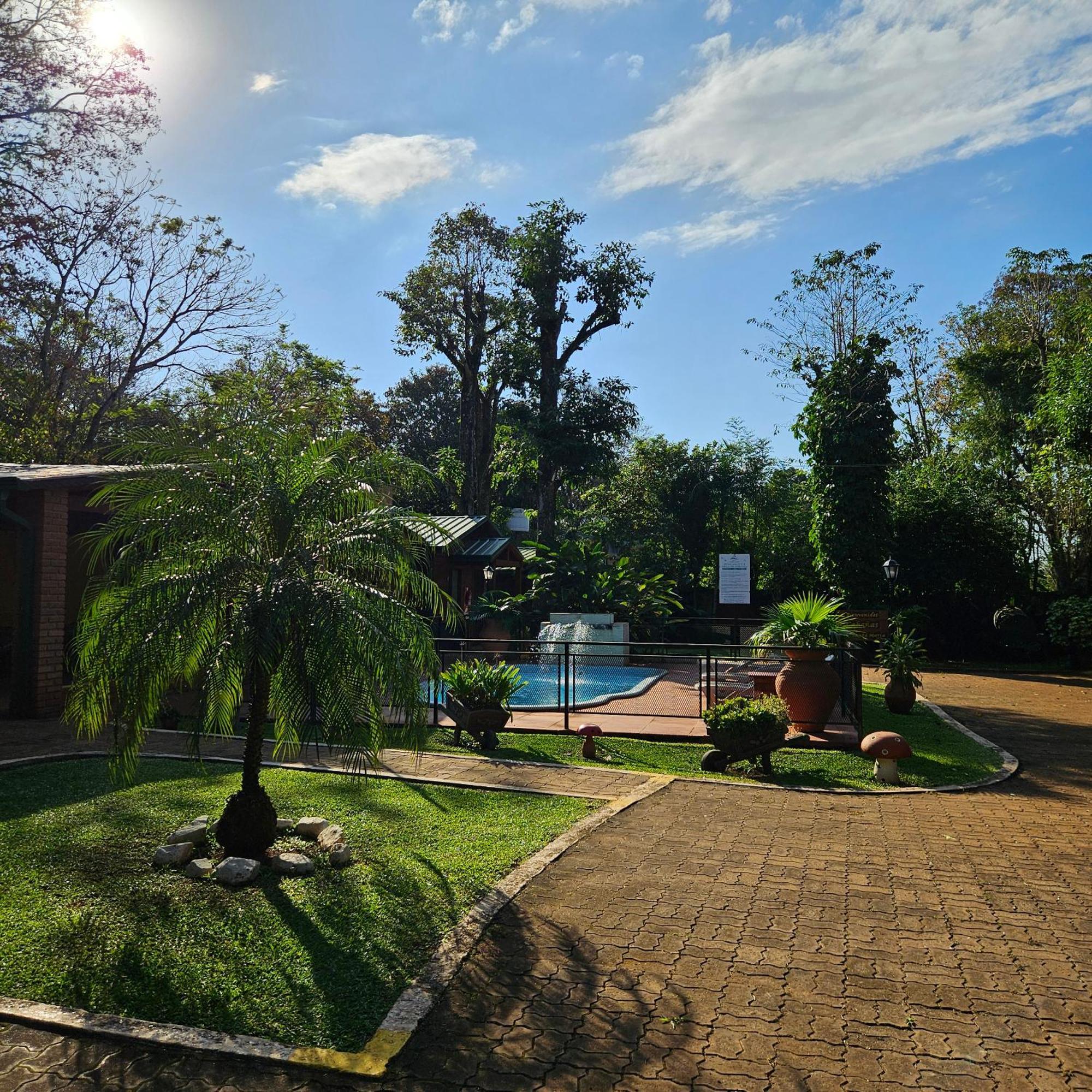 Cabanas Rincon Santa Maria Пуэрто-Игуасу Экстерьер фото